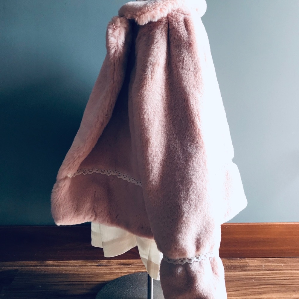 Gymboree Kid Girl Faux Fur Blush Jacket